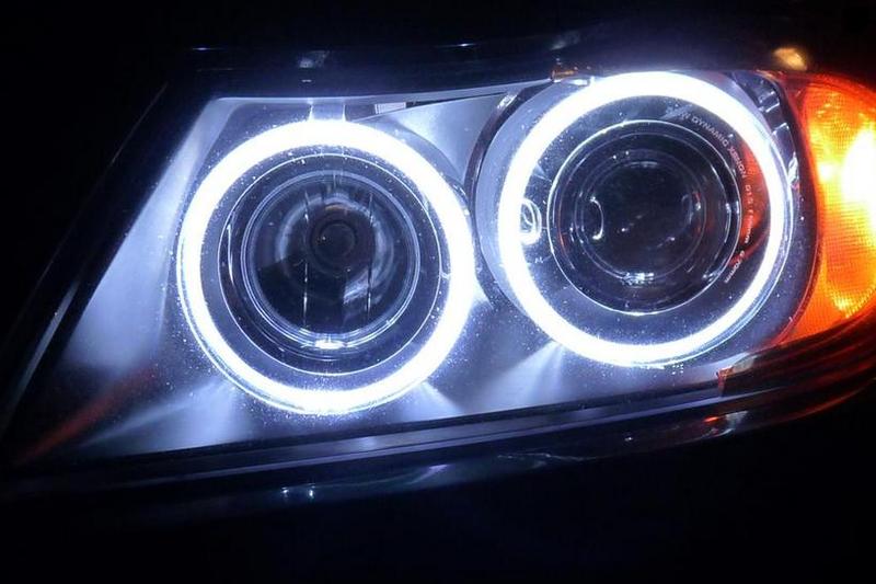 2 LAMPADINE ANELLI LED BMW X5 E53 6000K KIT COMPLETO G1D1 