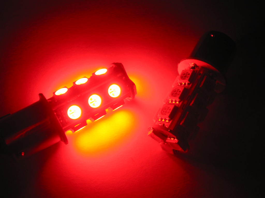 2 LAMPADINE 18 LED SMD BA15S 1156 P21W ROSSO STOP PR