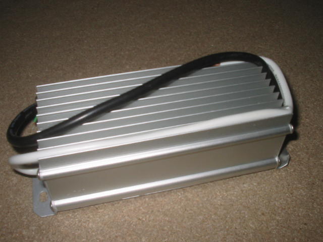 100w LED AD ALTISSIMA POTENZA BIANCO CALDO 7000LUMEN