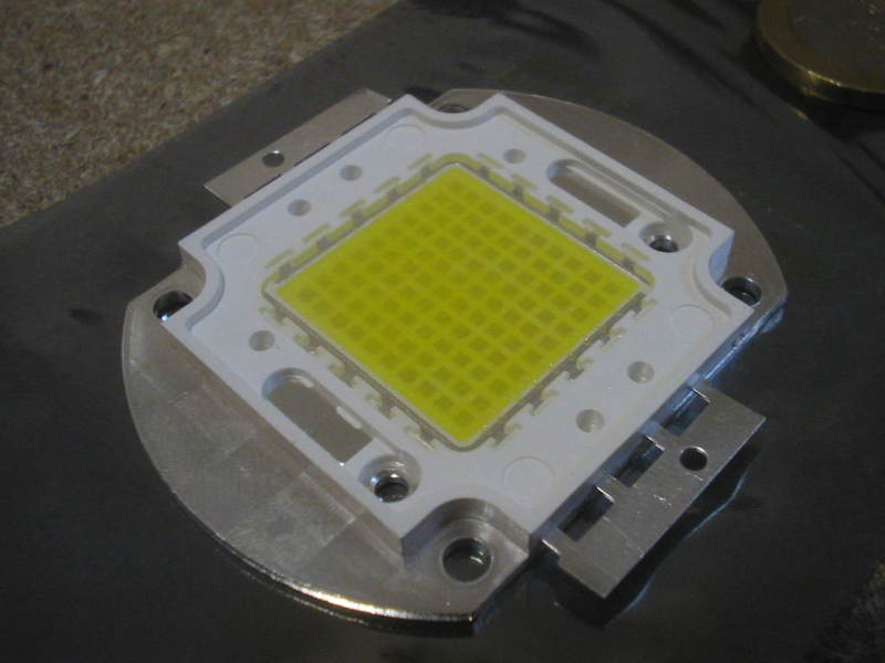 100w LED AD ALTISSIMA POTENZA BIANCO WHITE 7000LUMEN